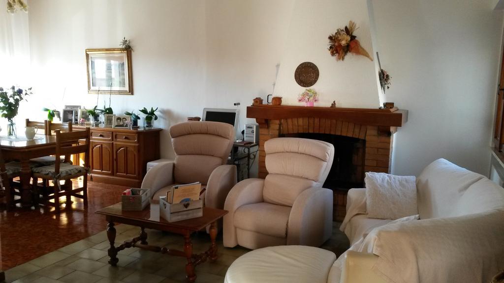 Ferienwohnung Casa Di Giulia Santa Luce Exterior foto
